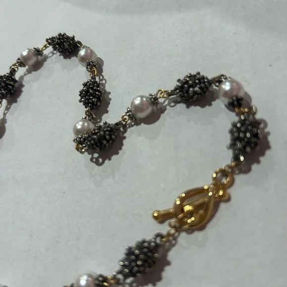 Vintage Necklace - Picture 2 of 7